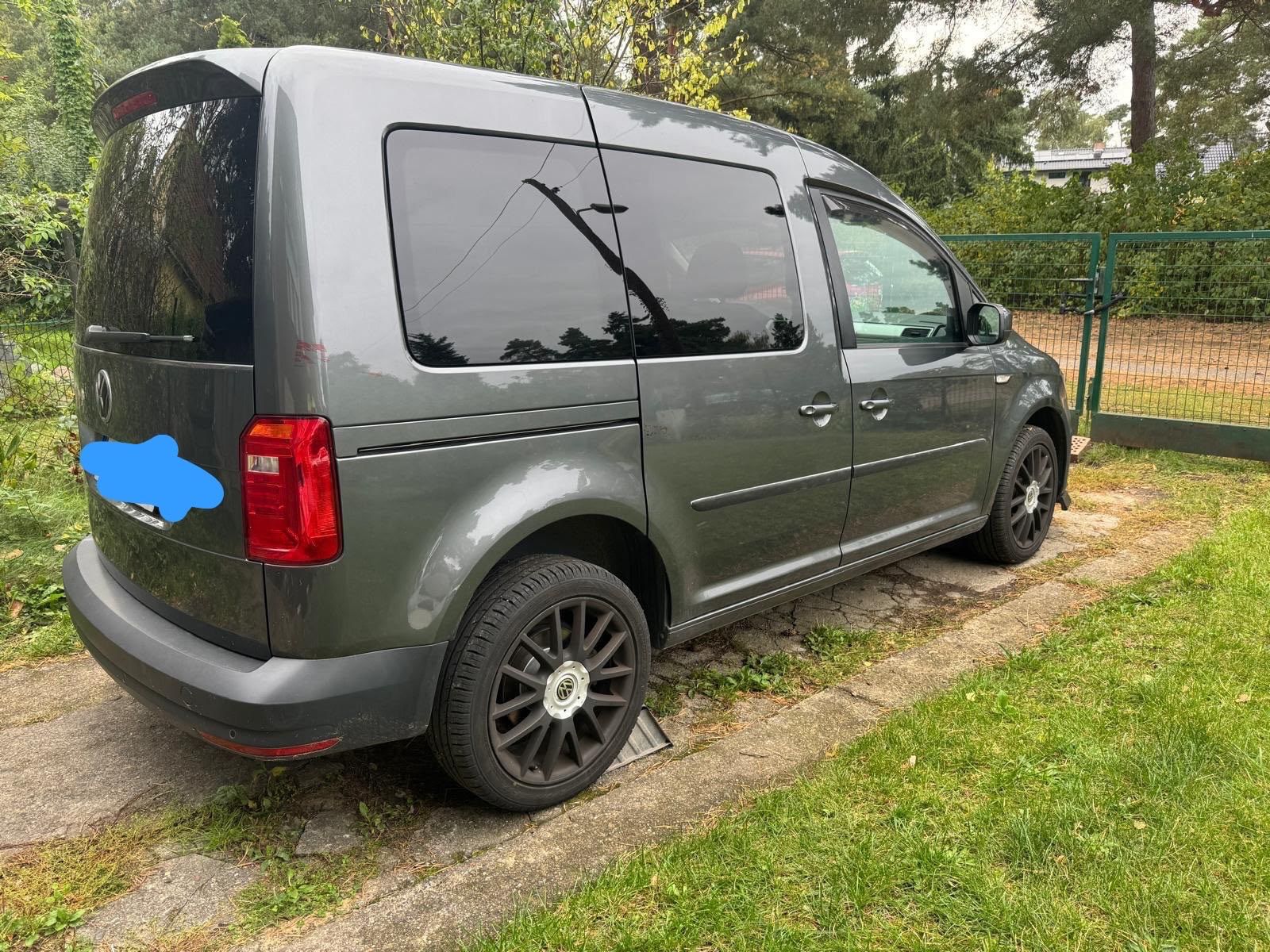 VW Caddy, Diesel top, gerne mit neuem TÜV