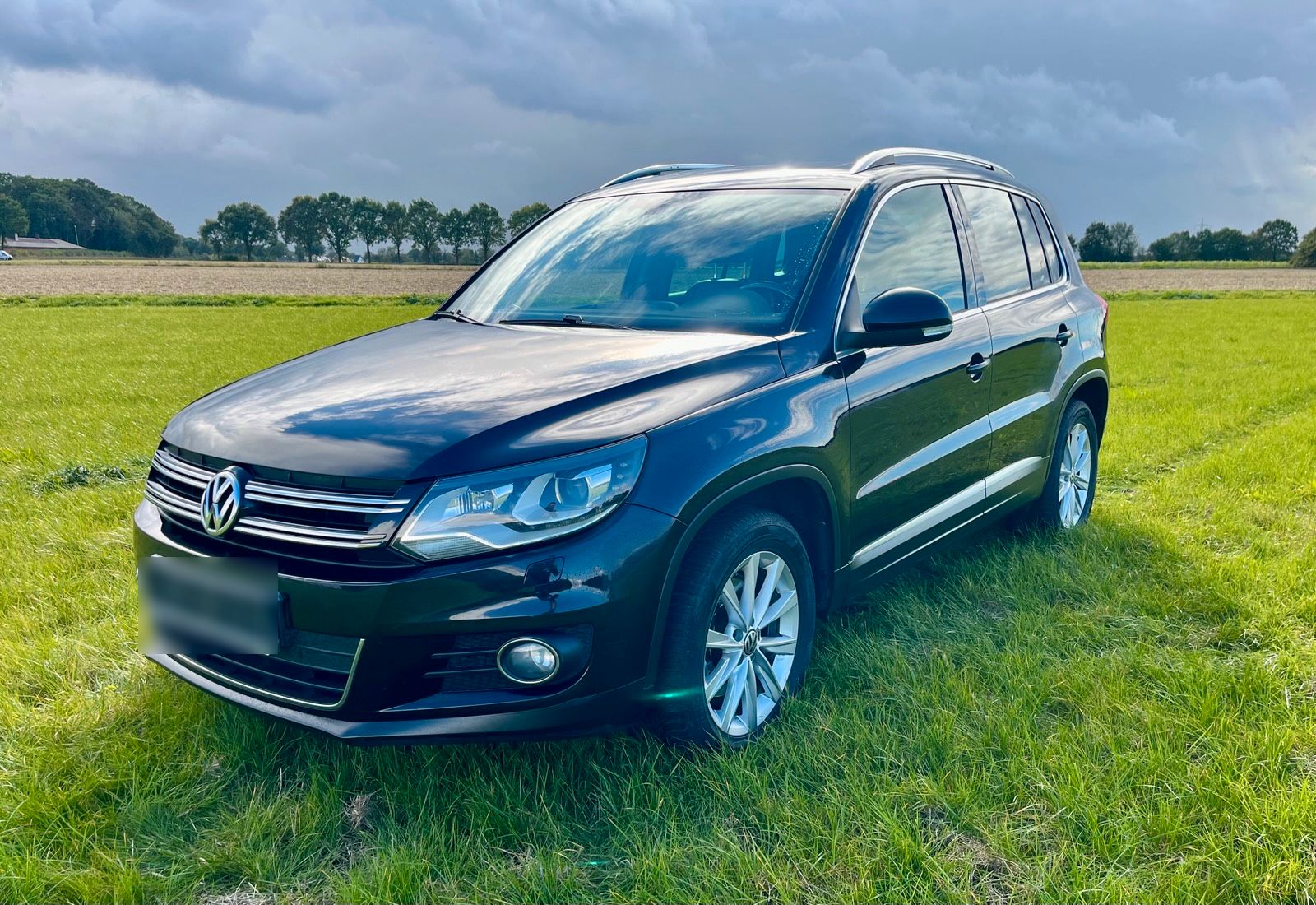 VW Tiguan 2.0 TDI 4Motion DSG Vollausstattung Panorama Leder AHK