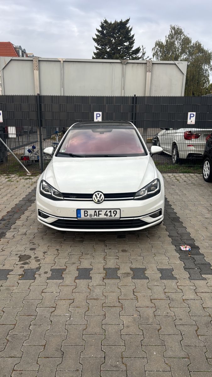 Volkswagen Golf 1.6 TDI SCR DSG Comfortline Comfortline