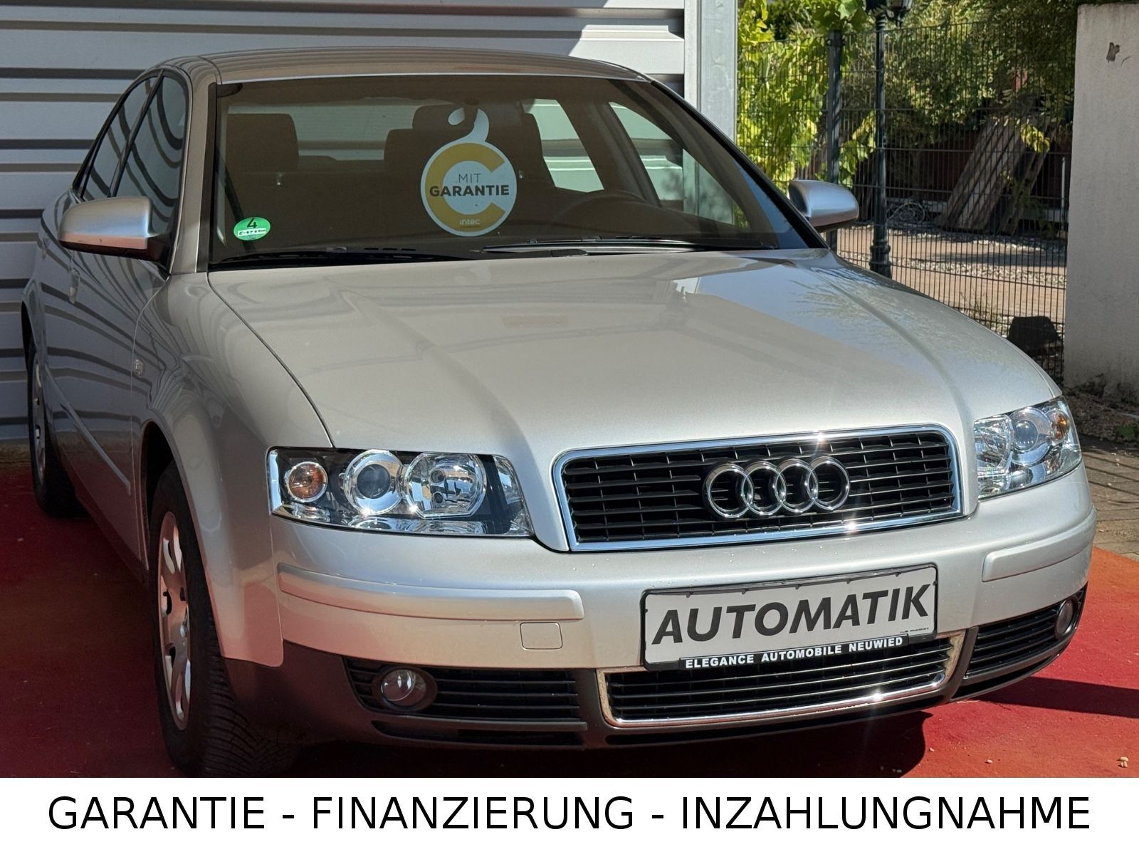 Audi A4 2.0 Automatik/1.Hand/Scheckheft/Rentnerfzg.
