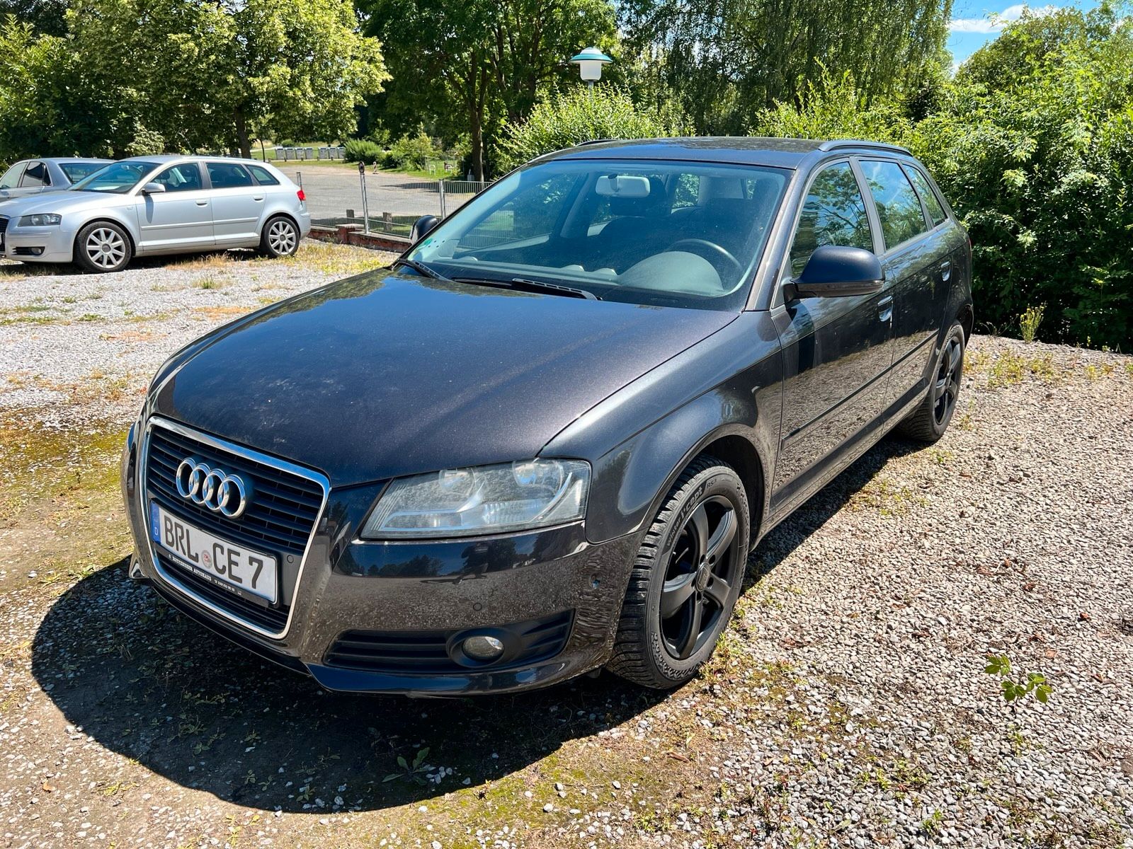 Audi A3 8P Sportback 1.6 TDI 105 PS PDC SHZ Klima Radio Tempomat