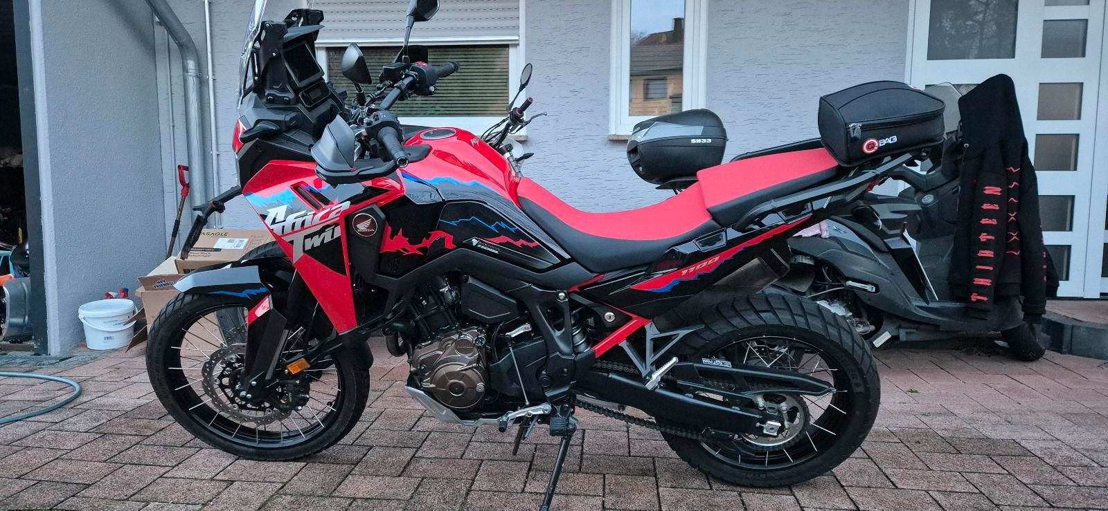 Honda Africa Twin 1100 ES - 2025