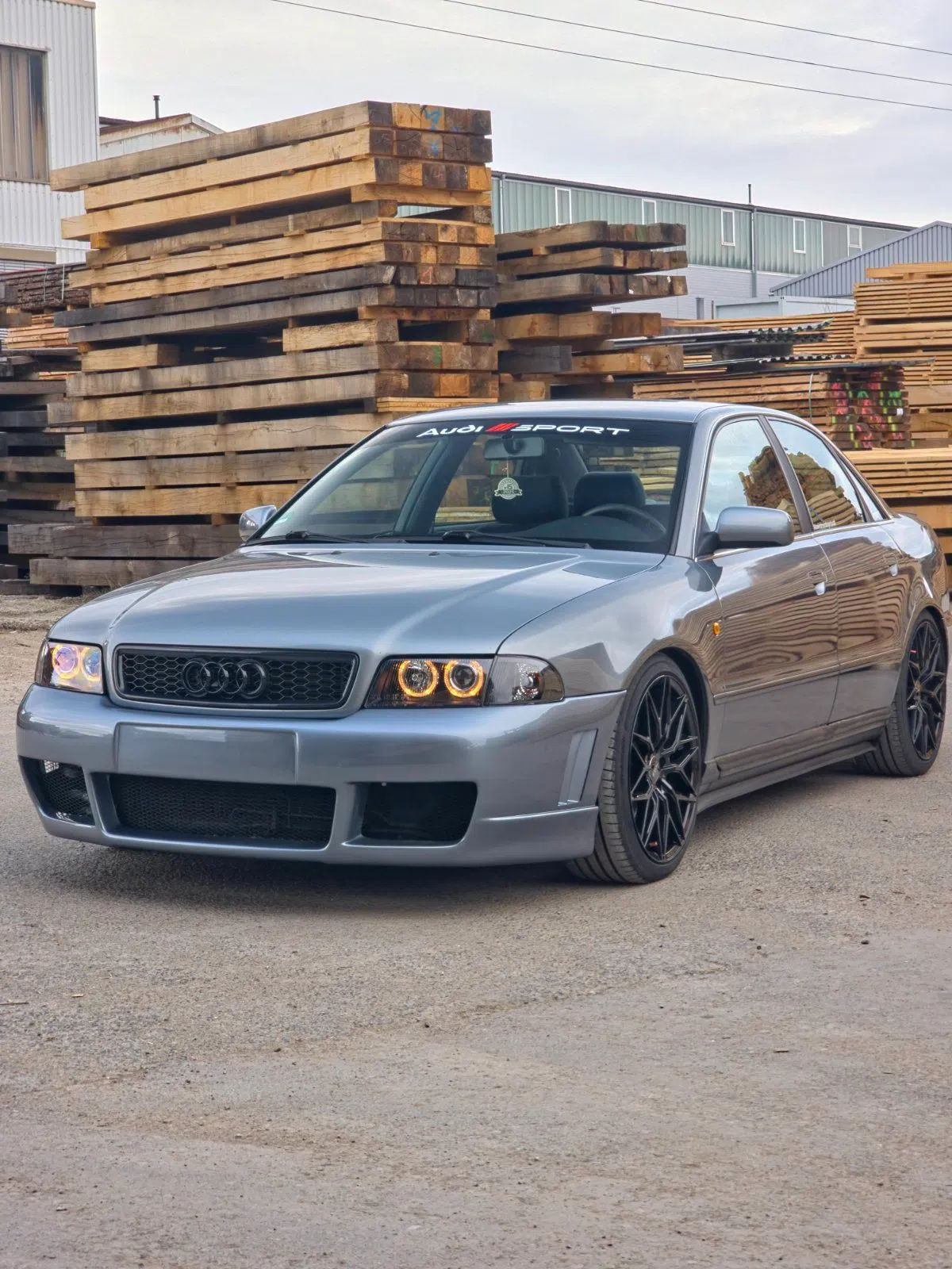 AUDI A4 B5 / 2.4L Rs 4 Custom Optik Bj. 1997