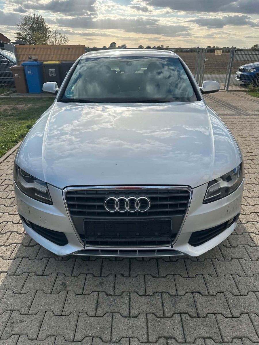 Audi A4 2.0 TDI (DPF) 88kW Ambiente Ambiente