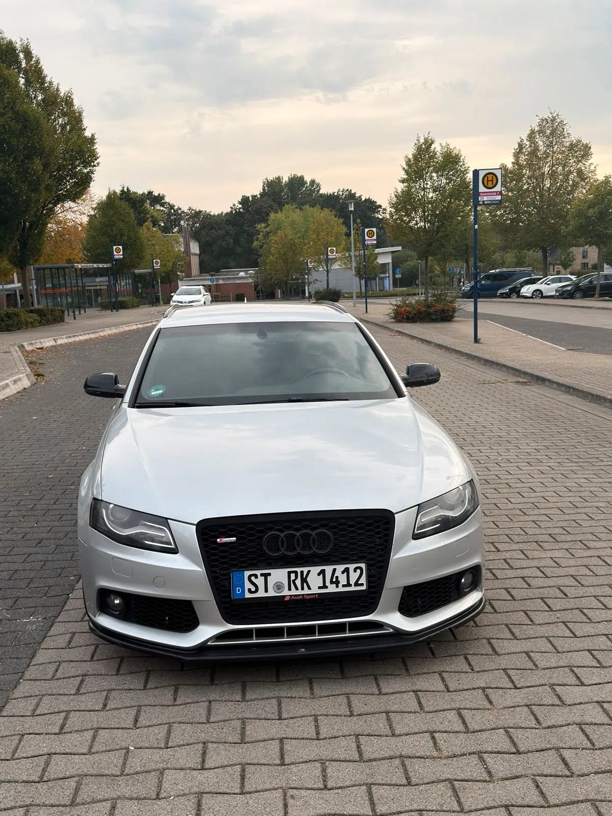 Audi A4 B8 Avant 2.0 TDI S line Plus Automatik 18 Zoll- TÜV 03/27