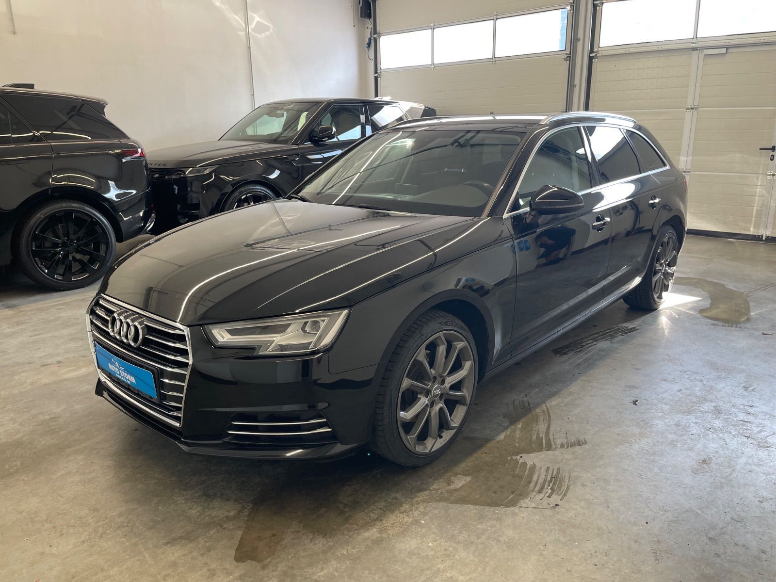 Audi A4 Avant 2.0 TDI design *LED *KAM *NAVI *AHK *SH