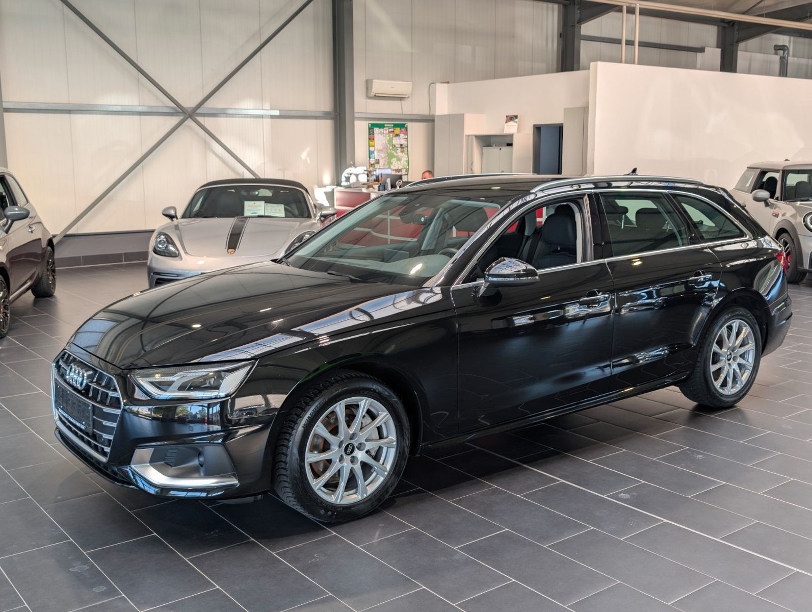 Audi A4 40 TFSI quattro S tronic advanced
