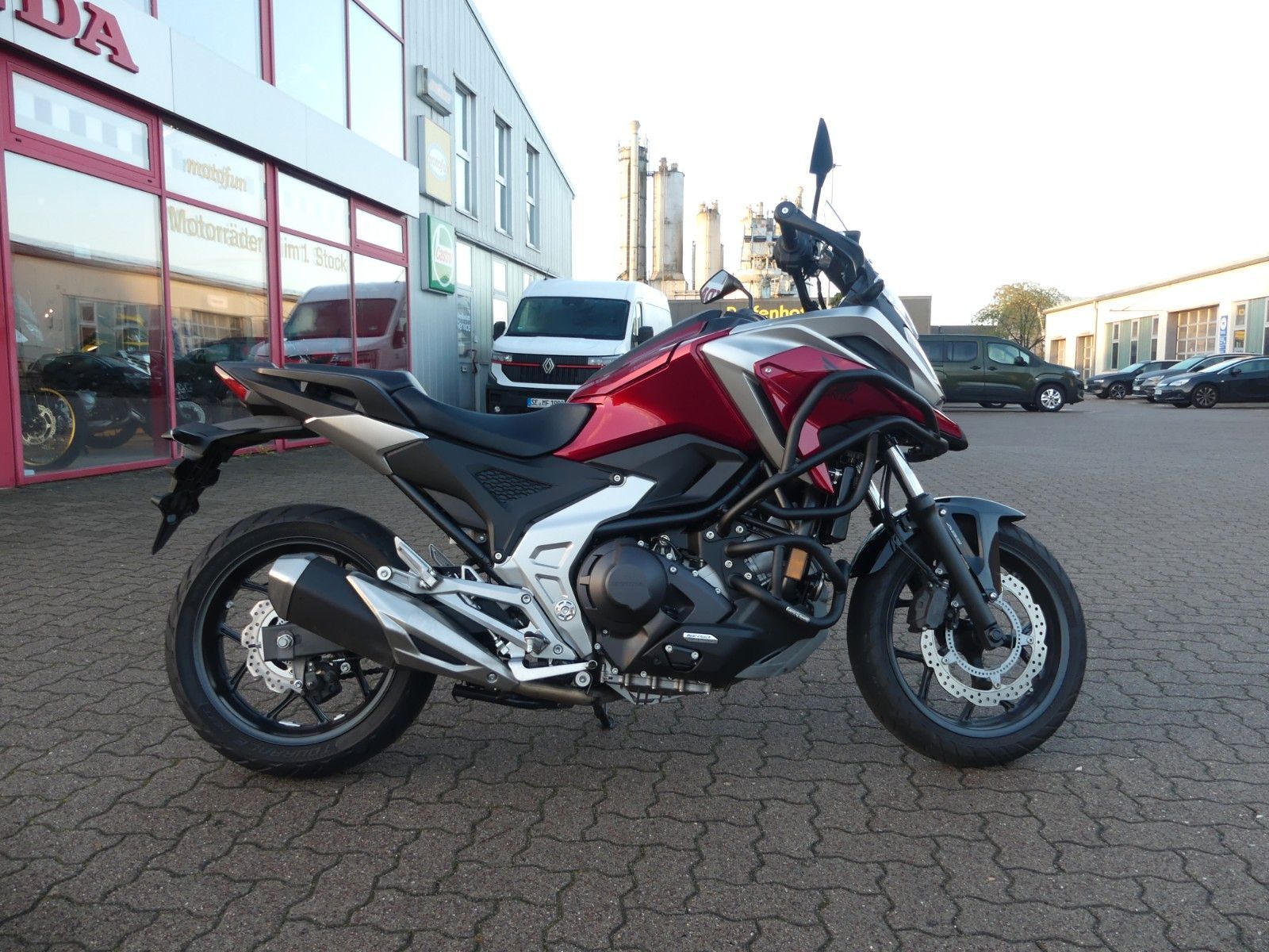 Honda NC750X DCT mit ABS incl. Anlieferung