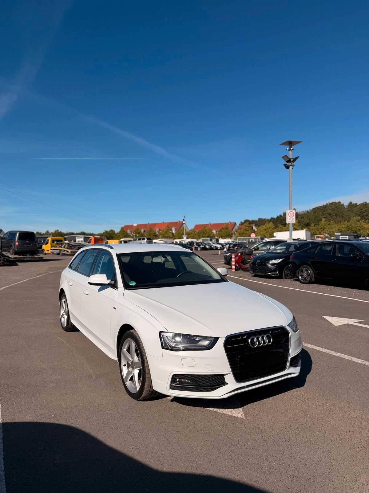 audi a4 b8 2.0 tdi s-line