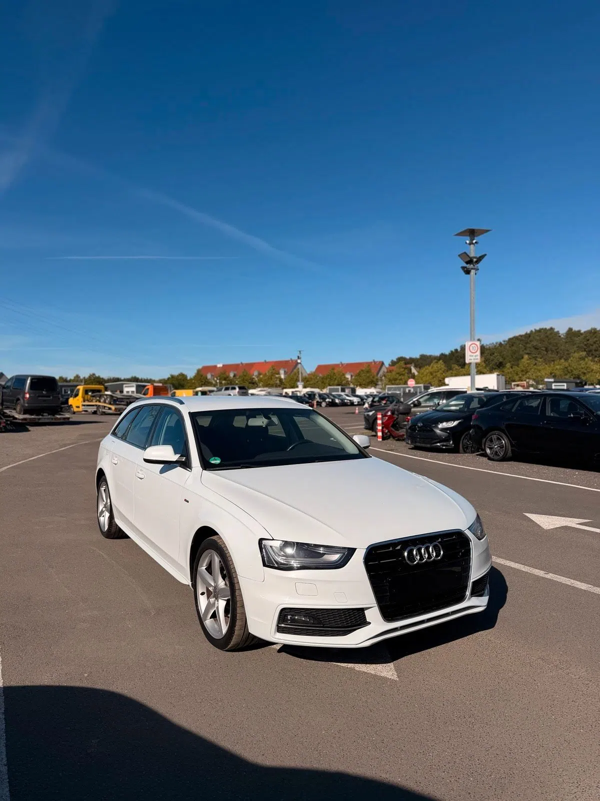 audi a4 b8 2.0 tdi s-line